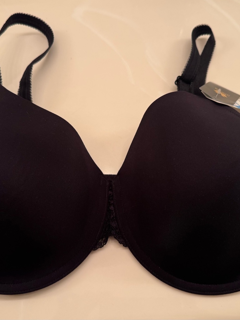 Wacoal Black French Garden Seamless Underwire T-Shirt Bra with lace back